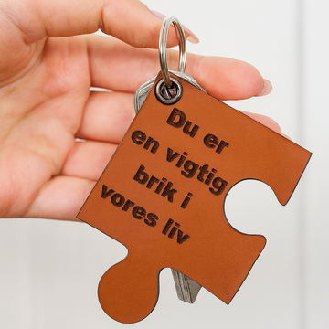 Nøglering med personlig tekst - Læder