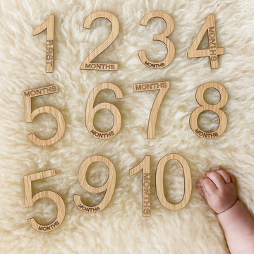 Milepæle - 1-10 måneder - 13 cm